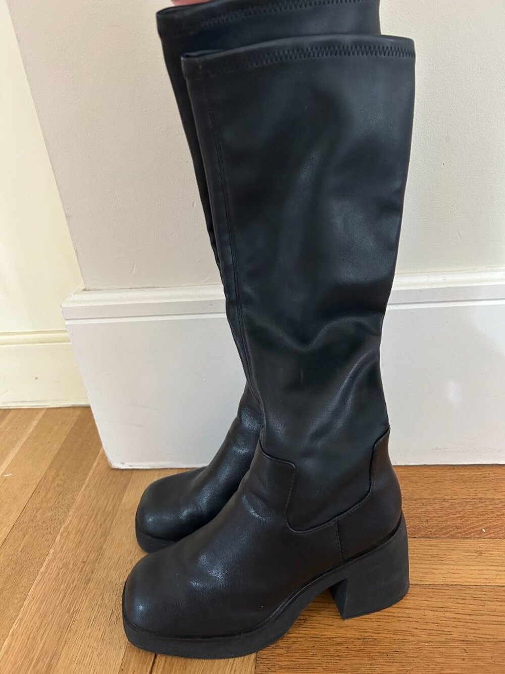Aldo Black Faux Leather Knee High Boots US 8 - Picture 2 of 3